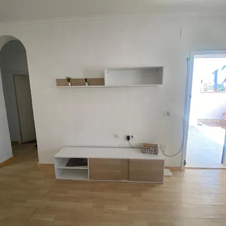 Casa Goleta * Punta Prima (Alicante)